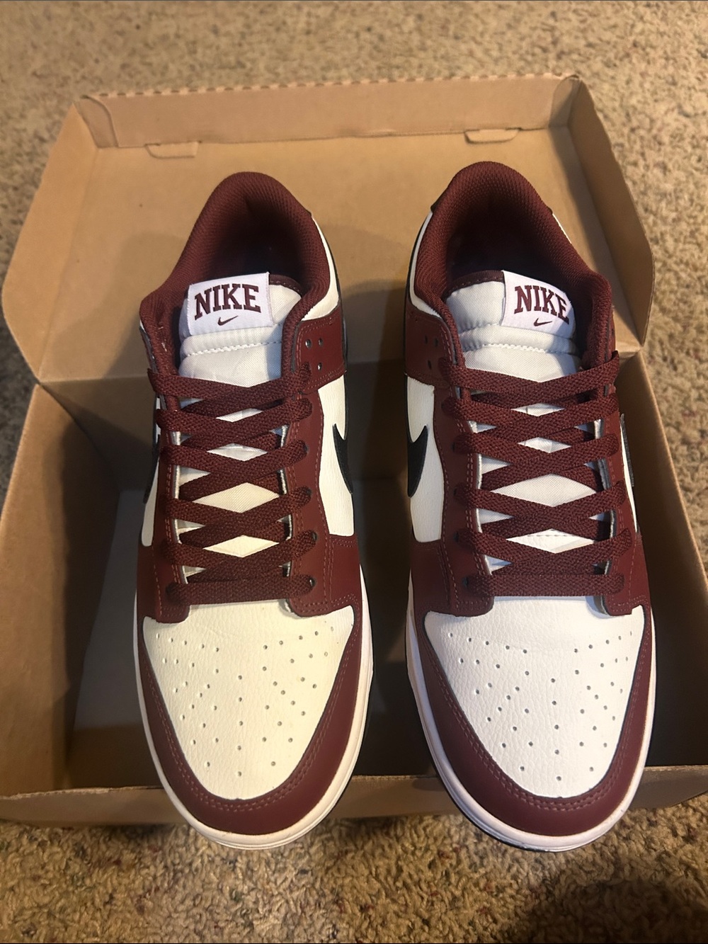 Nike Low-Top Sneakers in Maroon and White with Black Swoosh